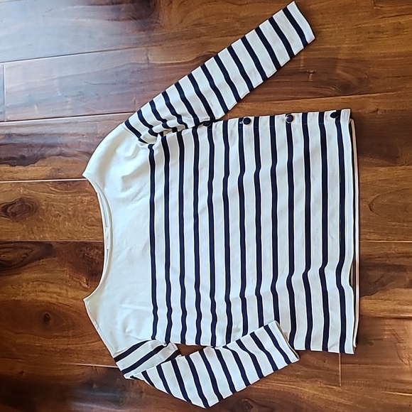 🌸Host Pick🌸 Sezane Noan Stripe Top with Side Buttons - Picture 5 of 13